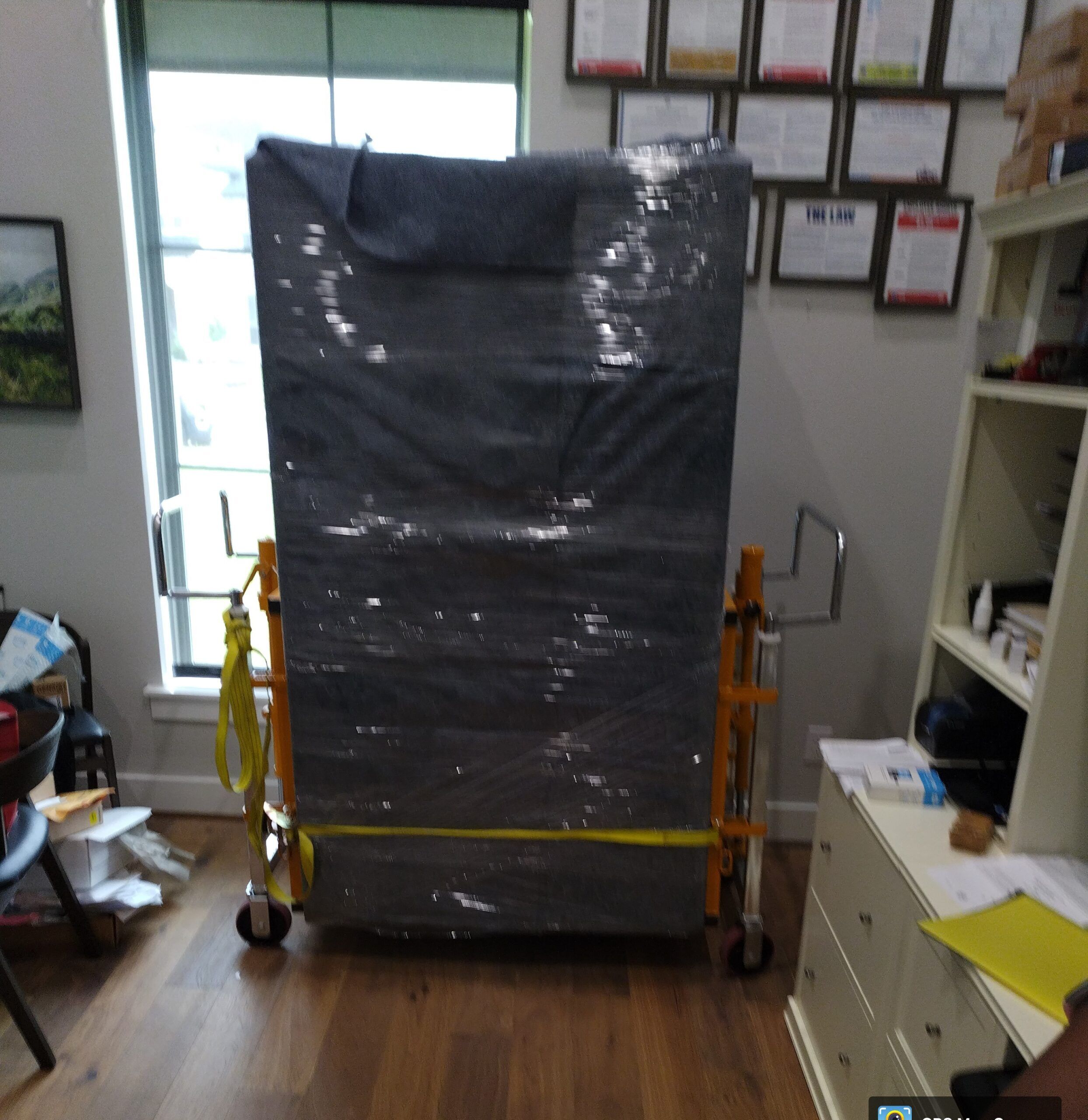 Gun safe movers Dallas TX — Moving Company Guys hydraulic equipment