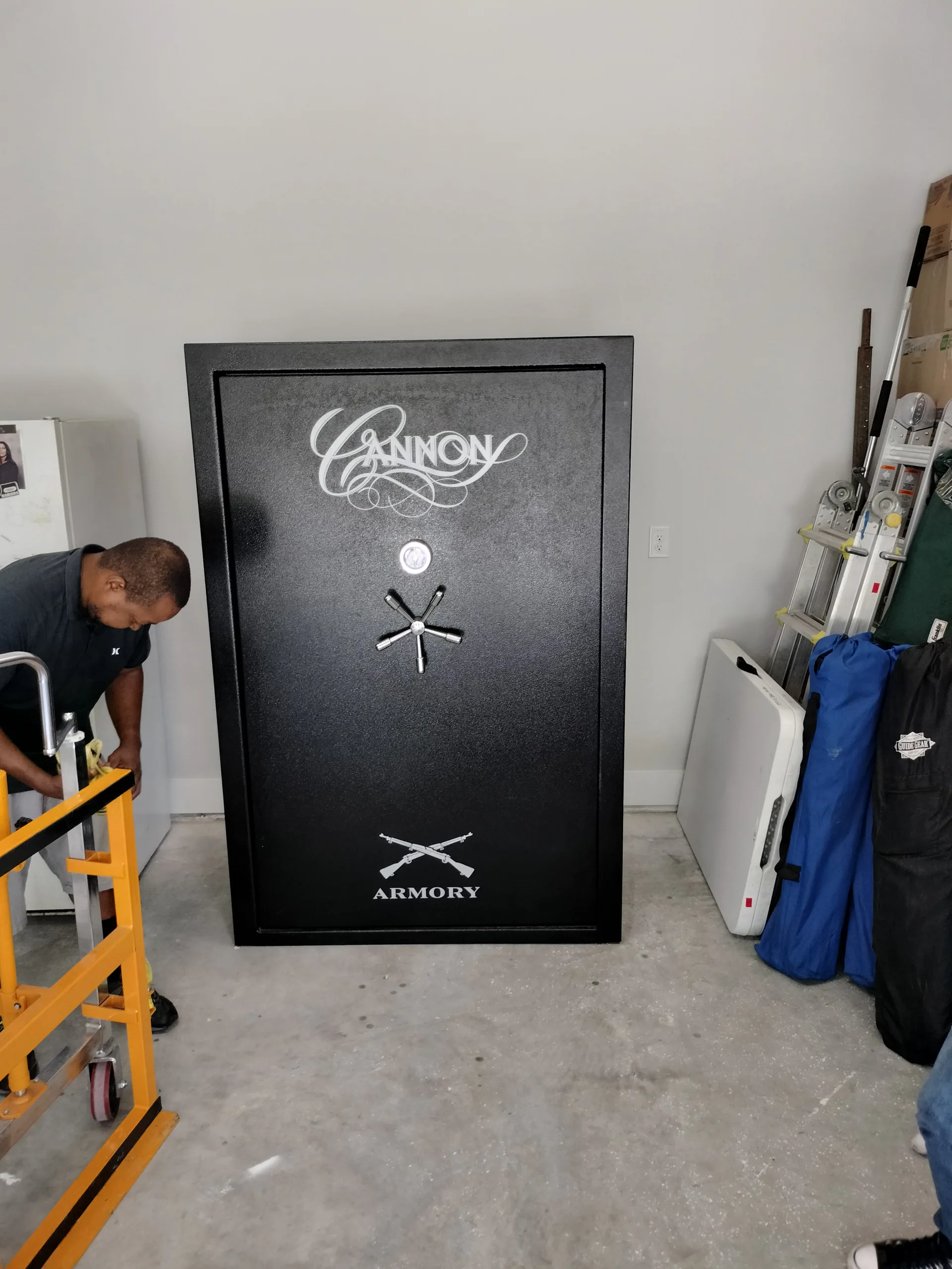 Moving Company Guys - Dallas https://www.google.com/maps?cid=6005326799087023681 3333 Lee Parkway, Lee Parkway, Dallas, TX, USA Safe Movers Dallas, Gun Safe Movers Dallas