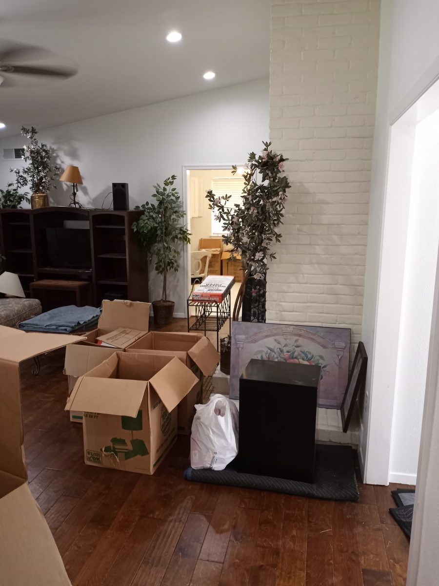 Moving Company Guys crew — Residential Movers in Stone Canyon Road, 75230, Dallas TX
