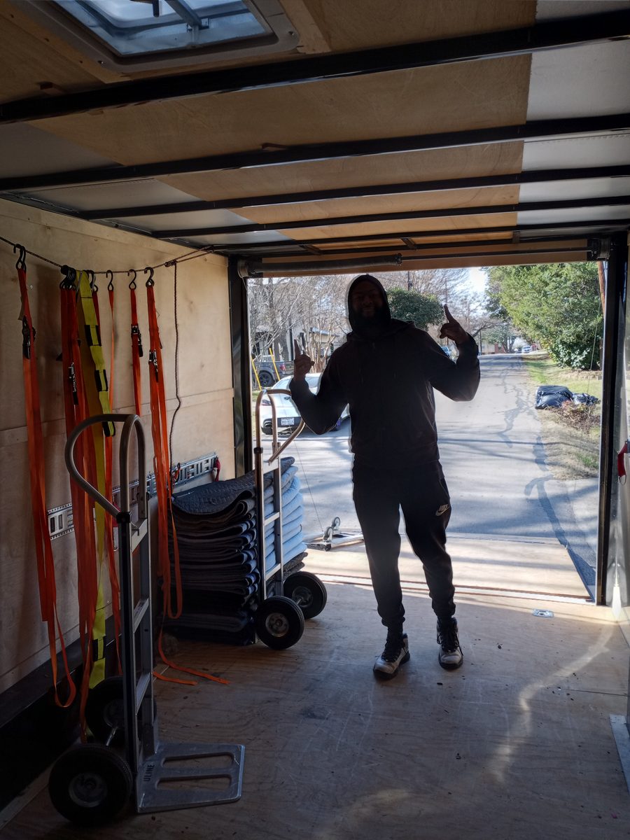 Moving Company Guys crew loading a Dallas to Austin move near Stanford Street, 75225