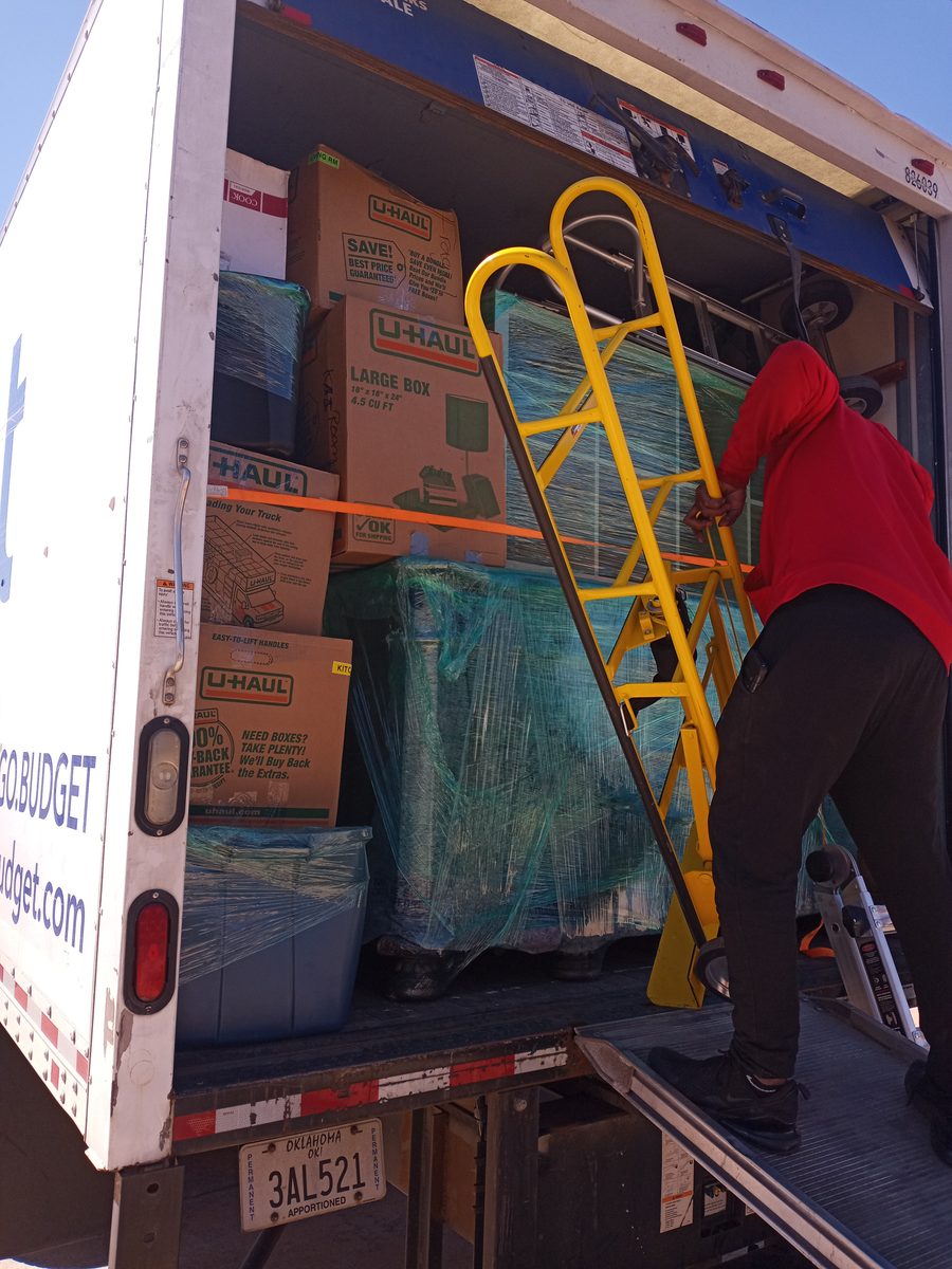 Moving Company Guys crew on a job in Lake Highlands, 75238 — Dallas, TX
