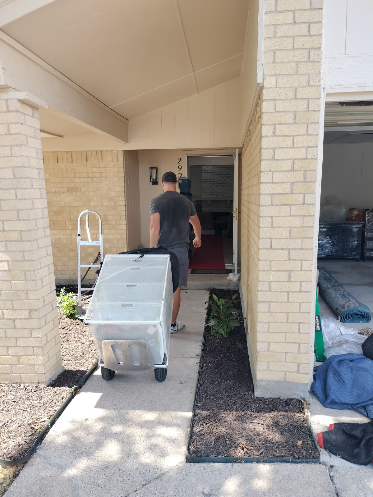 Moving Company Guys crew on a house move in Garland, TX 75044
