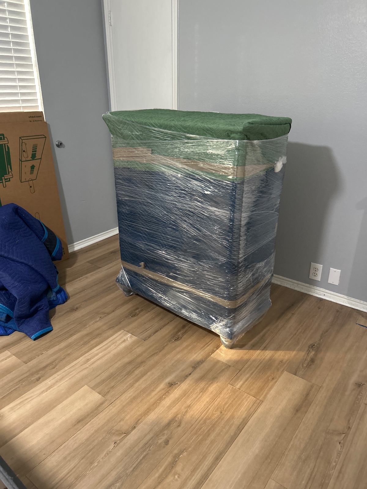 Moving Company Guys crew on a house move in Wylie, TX 75098